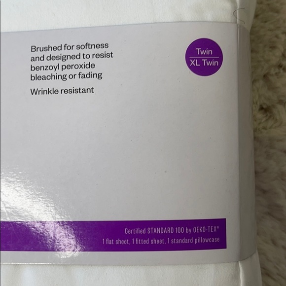 White twin sheet one pillow case - Picture 2 of 2